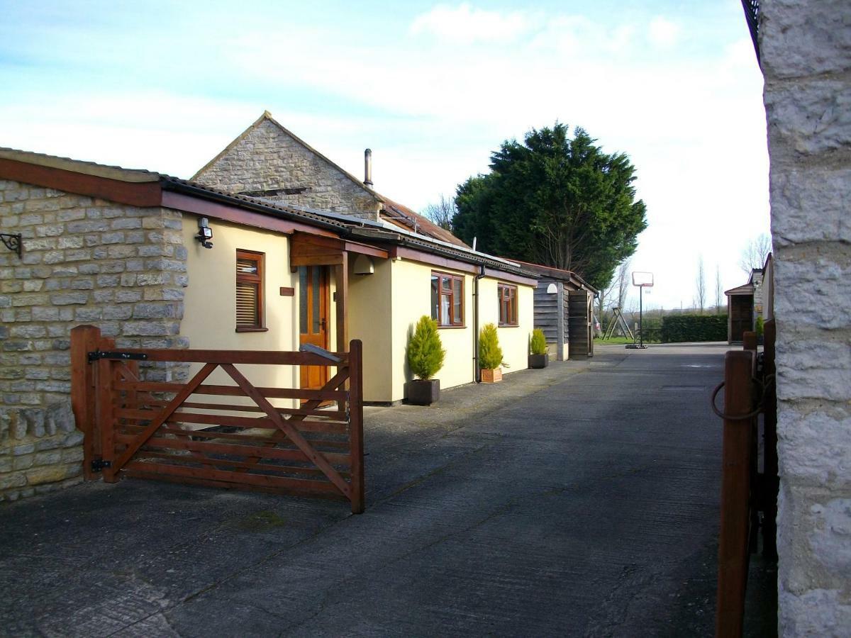 הוילה סומרטון The Barton Annexe מראה חיצוני תמונה